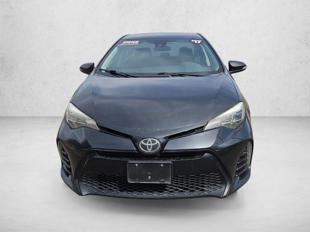 Used 2017 Toyota Corolla SE Sedan