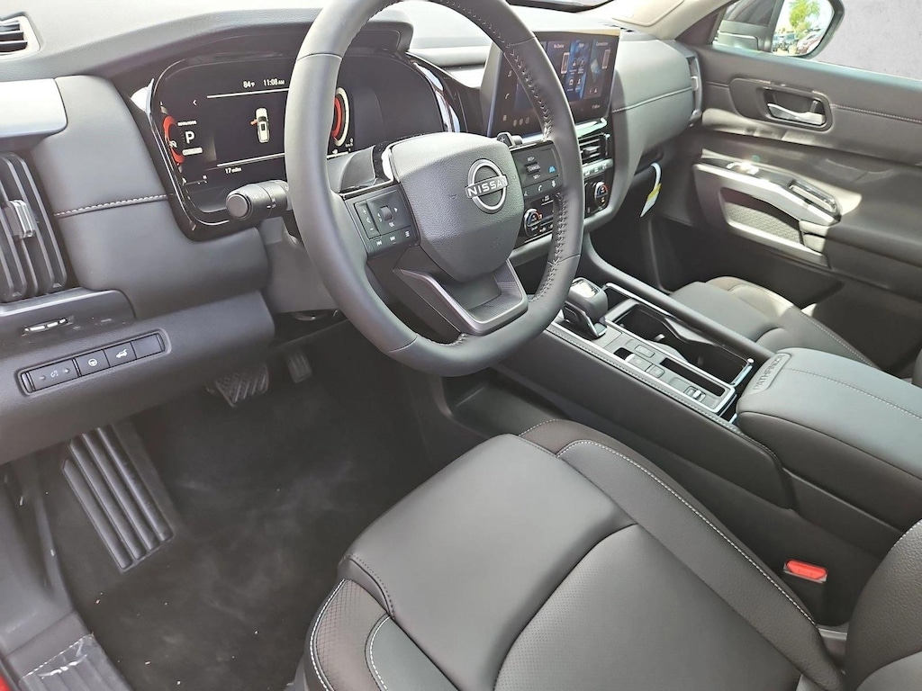 New 2026 Nissan Pathfinder SL SUV