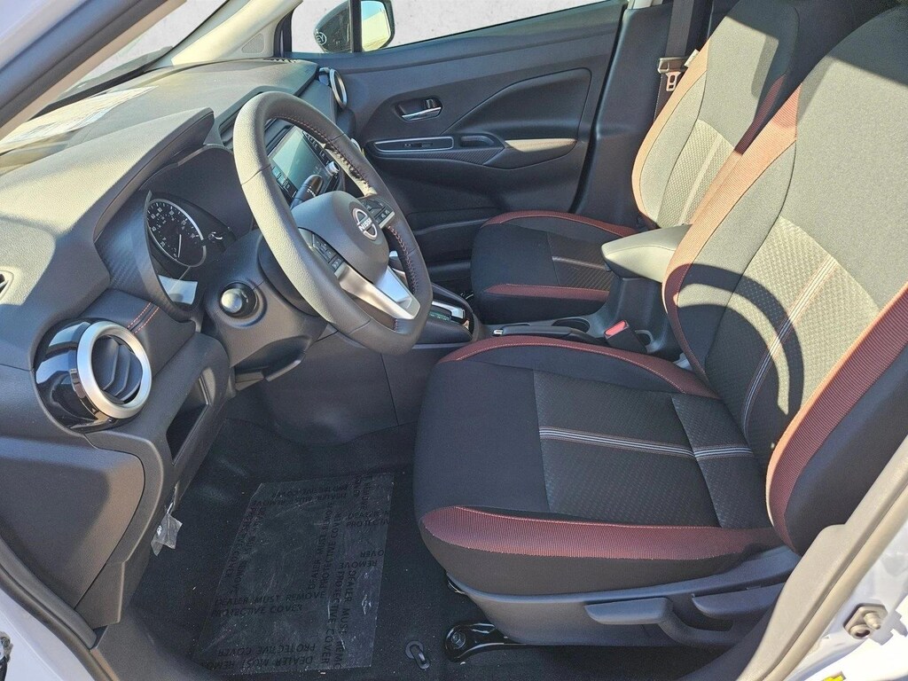 New 2025 Nissan Versa SR Sedan