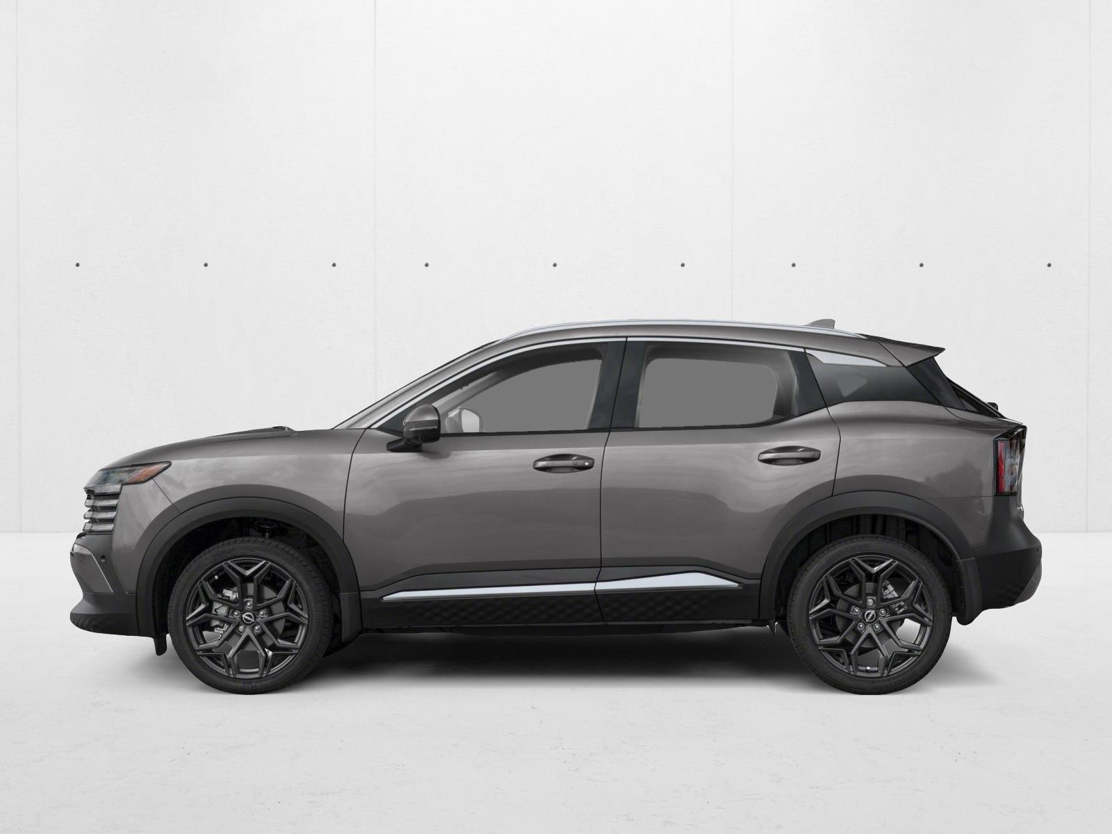 2026 Nissan Kicks SR photo 3