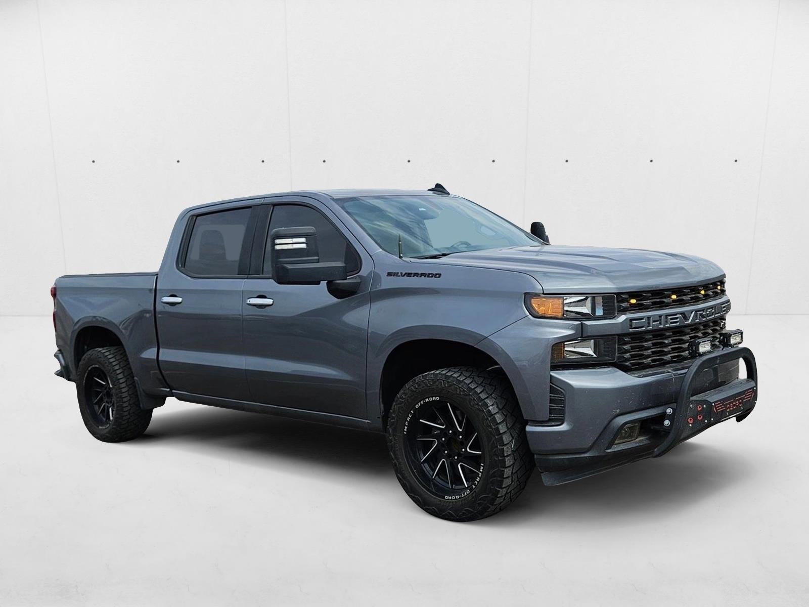 2021 Chevrolet Silverado 1500 Custom photo 3