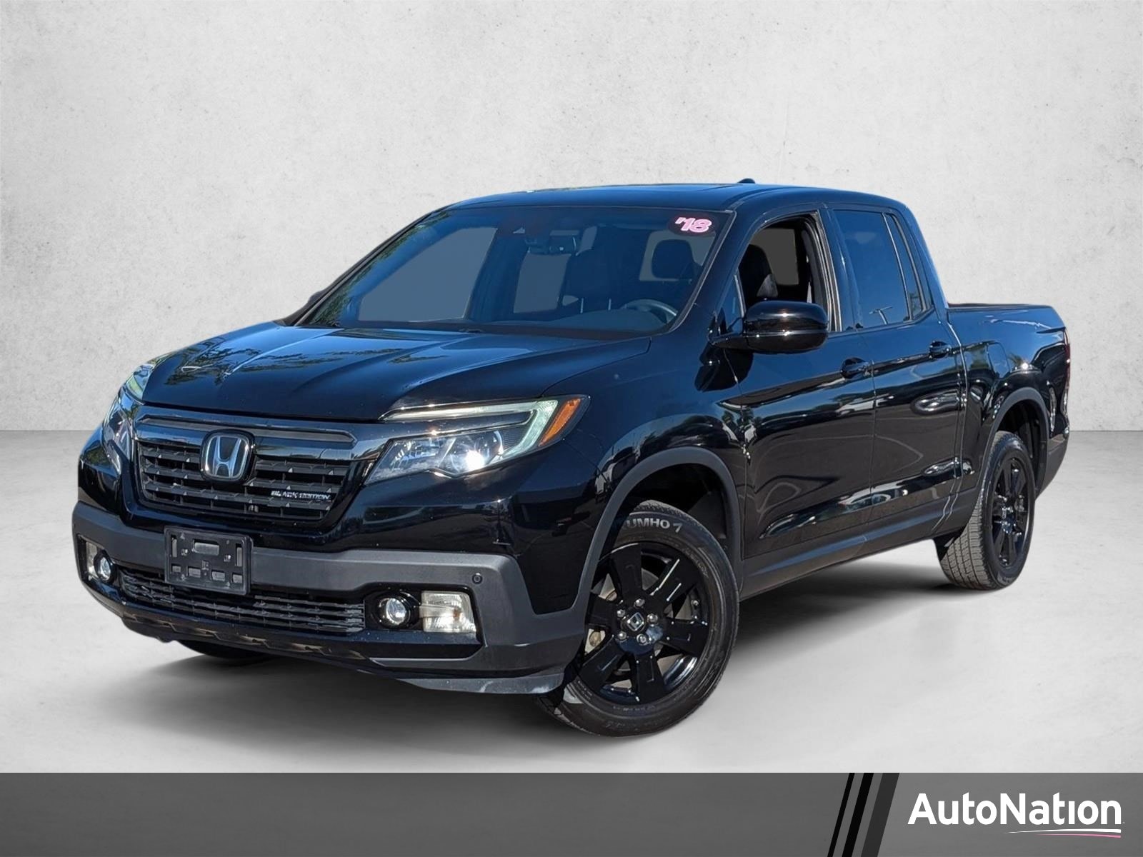 2018 Honda Ridgeline Black Edition's photo