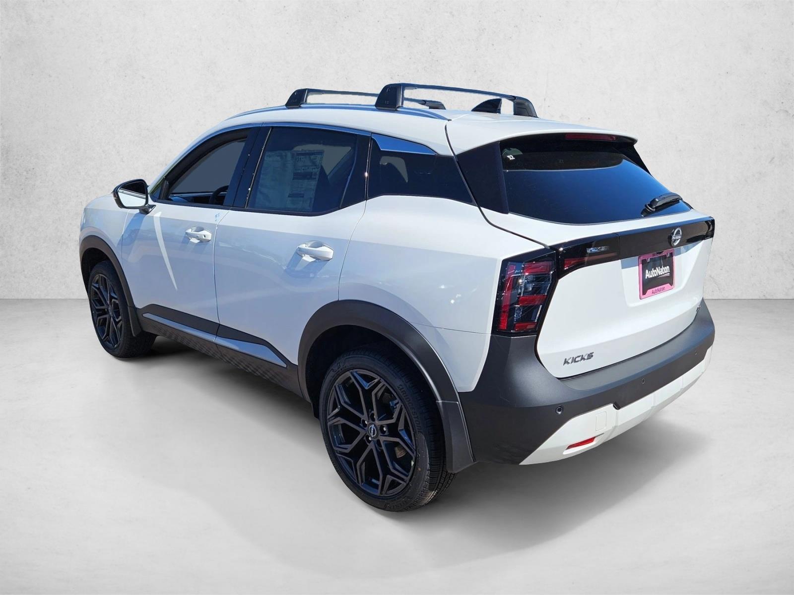 2026 Nissan KICKS SR - Photo 9