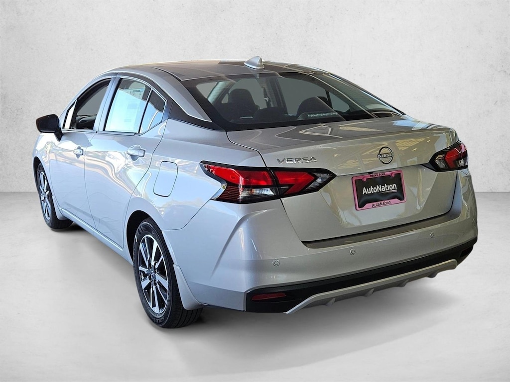 New 2025 Nissan Versa SV Sedan