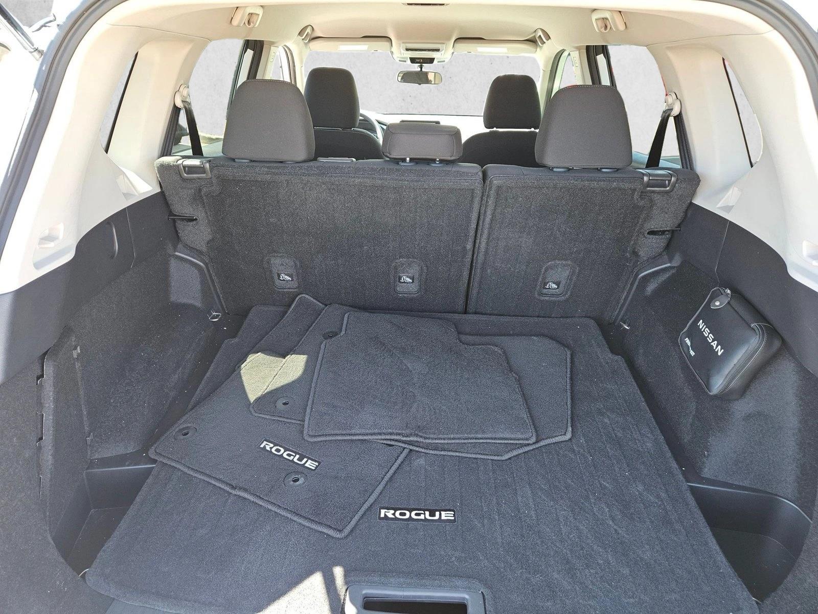 2025 Nissan Rogue S - Photo 6