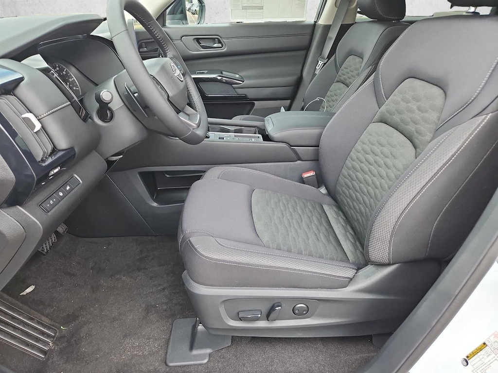 New 2026 Nissan Pathfinder SV SUV