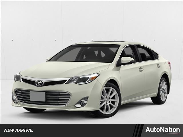 2014 Toyota Avalon XLE's photo