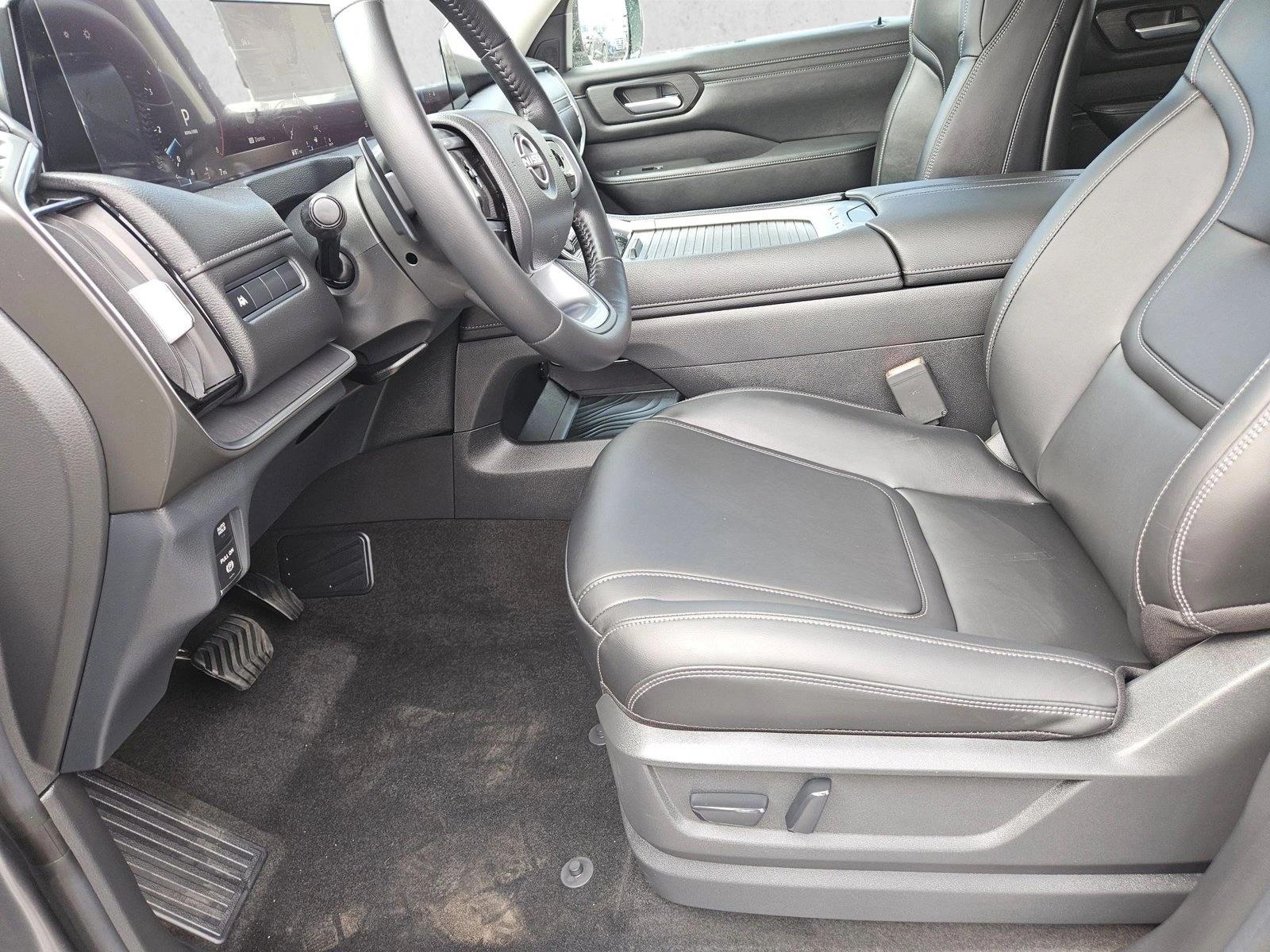 2026 Nissan Armada SV - Photo 3