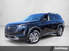 2026 Nissan Pathfinder SL SUV