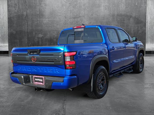 2025 Nissan Frontier PRO-4X photo 2