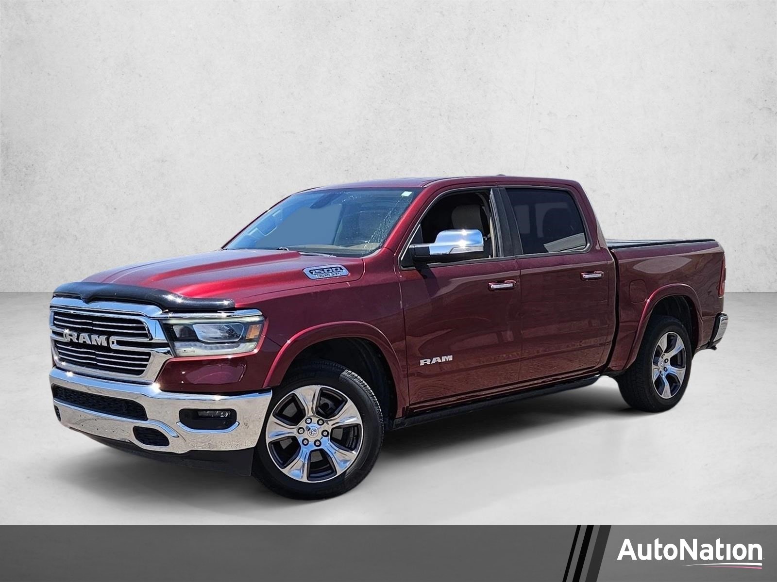 2019 RAM 1500 Laramie 4x4 Crew Cab 5'7's photo