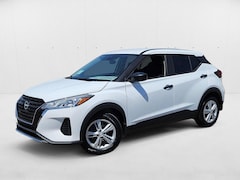 2025 Nissan Kicks Play S SUV