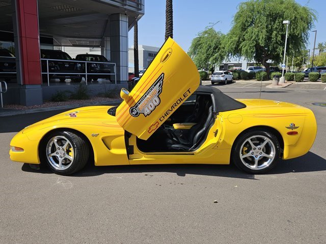 Used 2003 Chevrolet Corvette Base with VIN 1G1YY32G335121497 for sale in Tempe, AZ