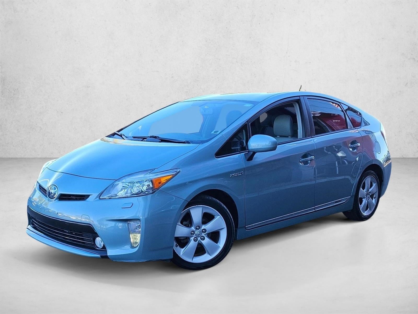 2014 Toyota Prius Five