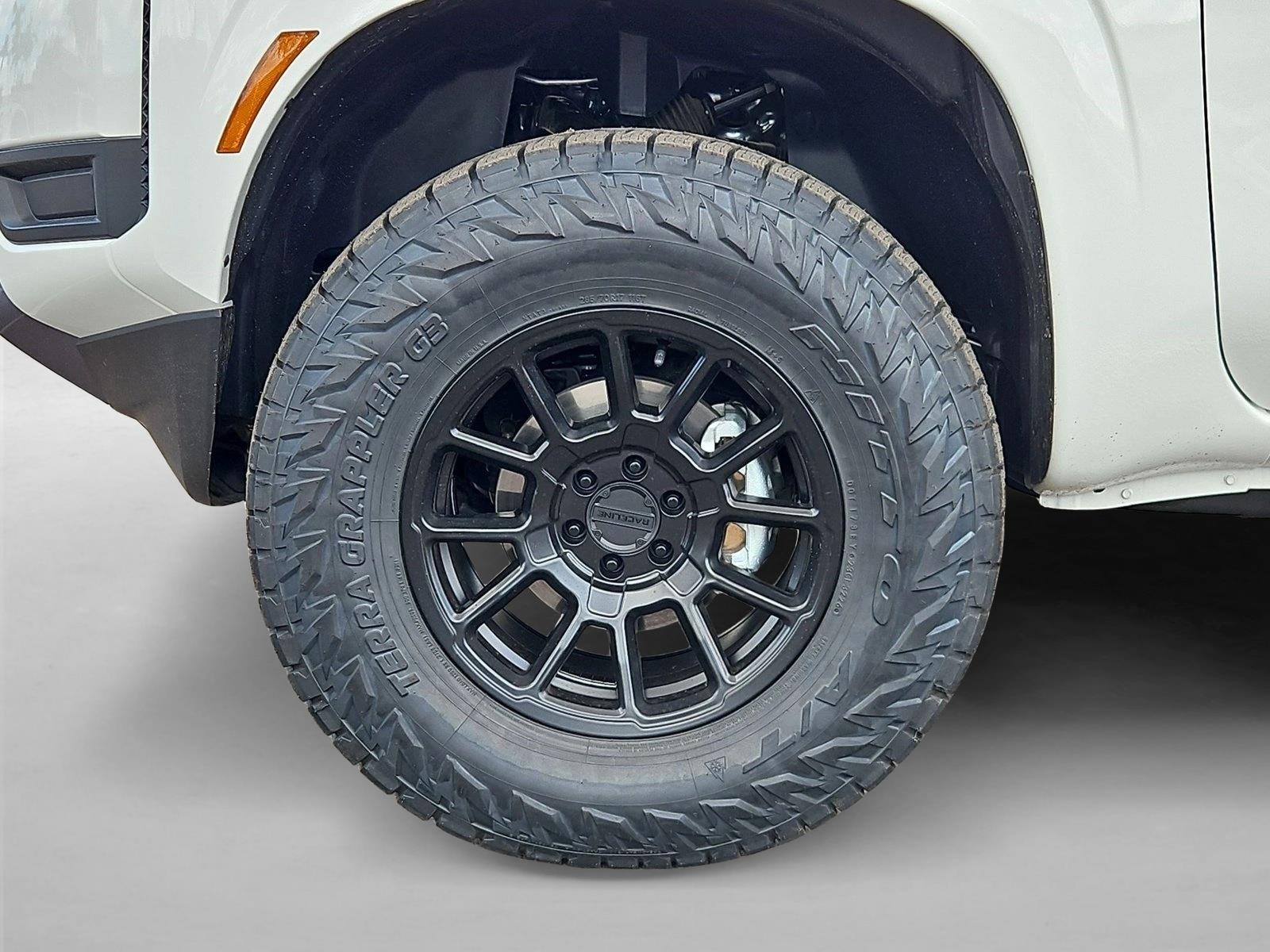 2026 Nissan Frontier SV - Photo 10