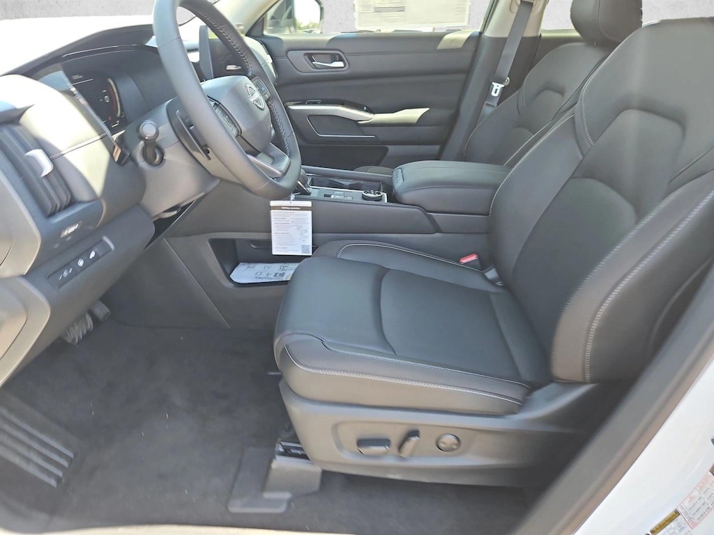 New 2026 Nissan Pathfinder SL SUV