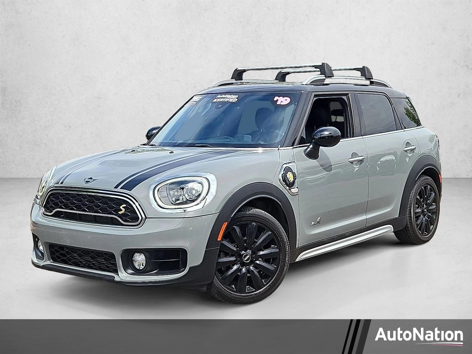 2019 MINI Countryman Cooper S E PHEV ALL4 Signature's photo
