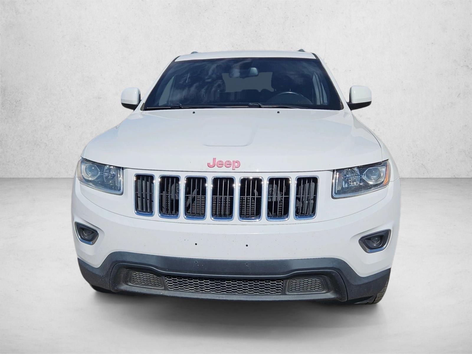 2015 Jeep Grand Cherokee Laredo photo 2