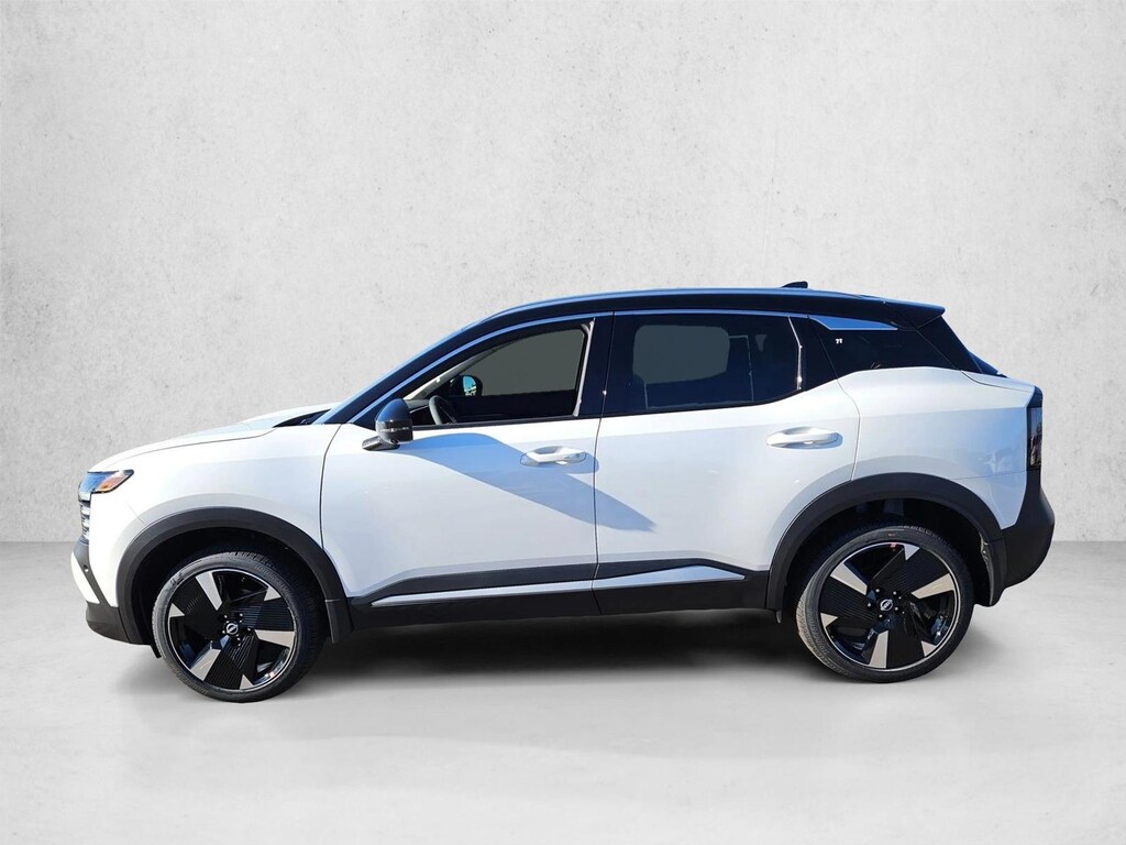 New 2026 Nissan Kicks SR SUV