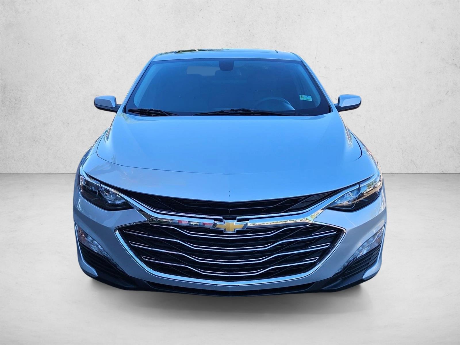 2021 Chevrolet Malibu 1LT photo 2