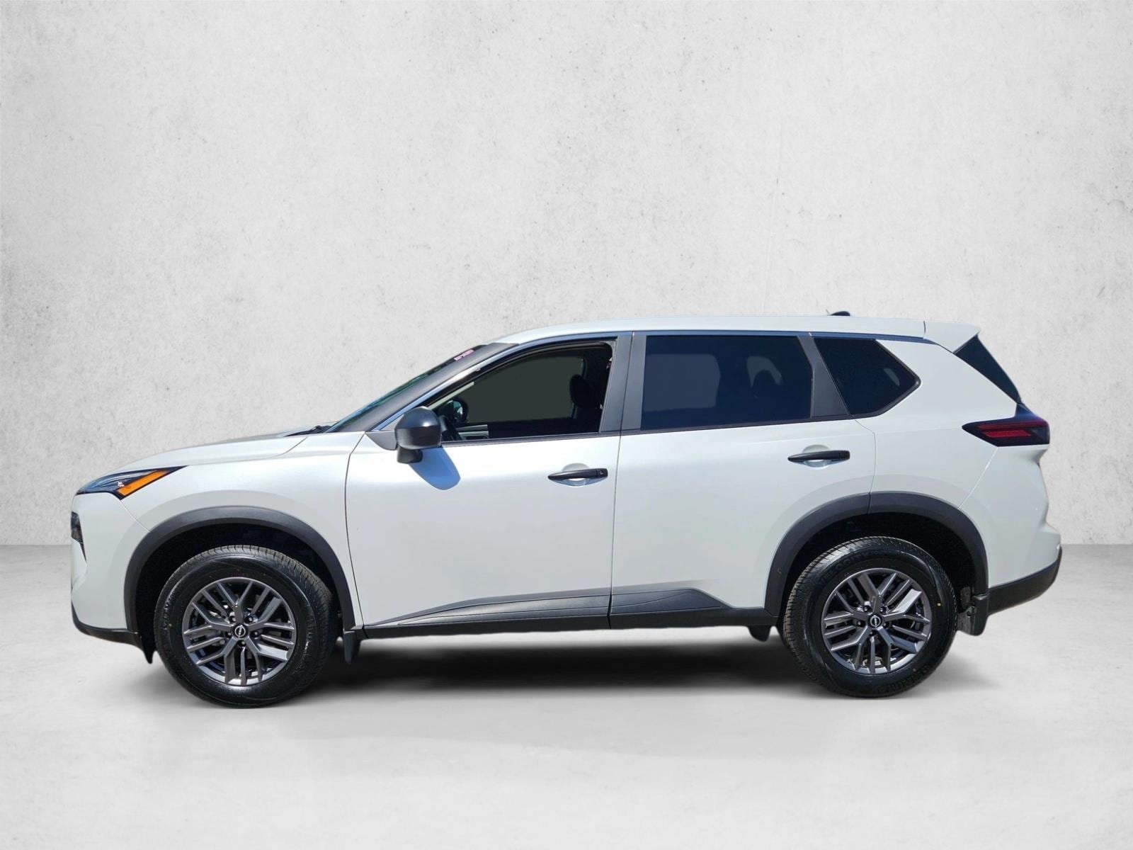 2025 Nissan Rogue S - Photo 9