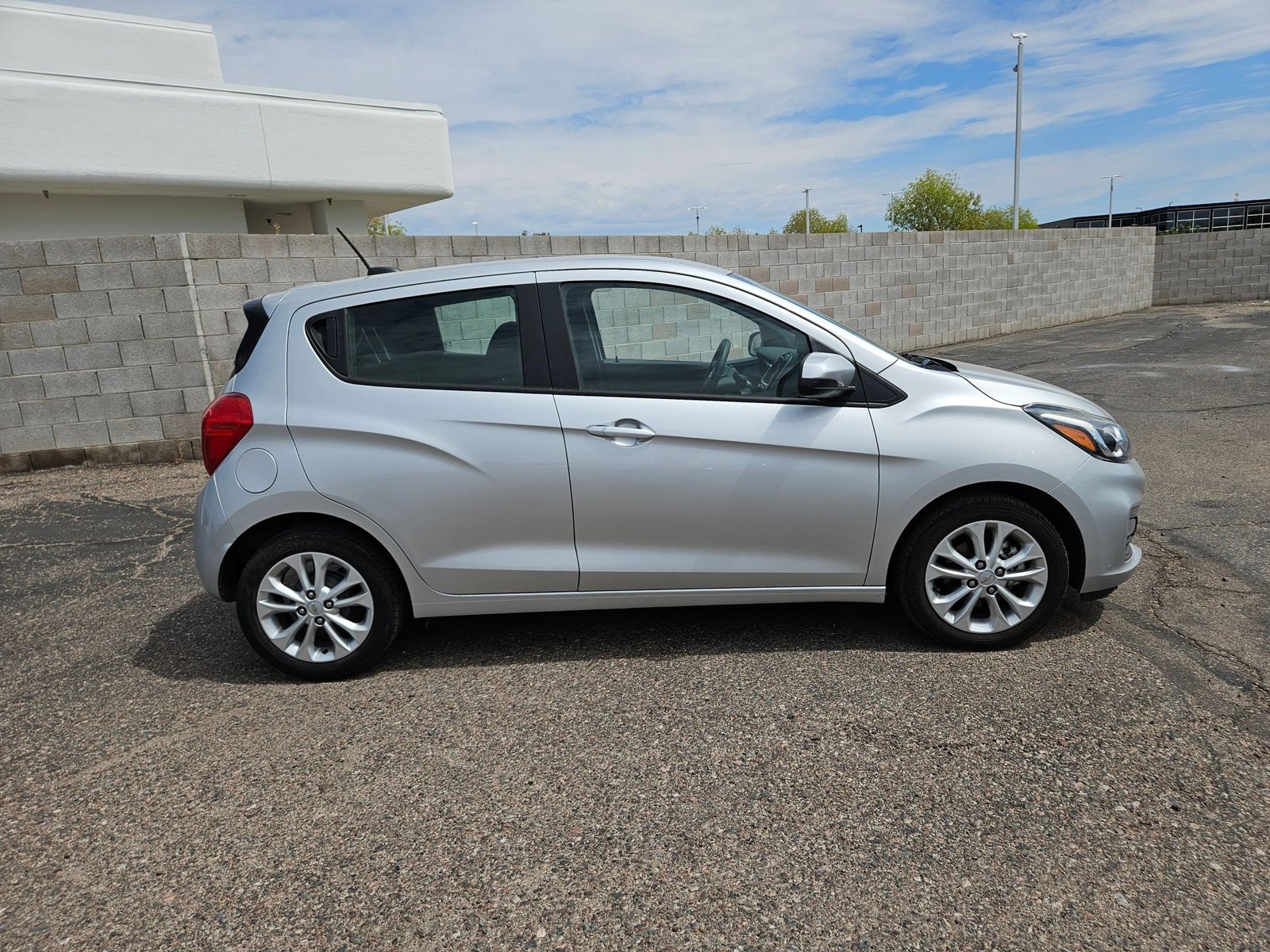 2021 Chevrolet Spark 1LT photo 4