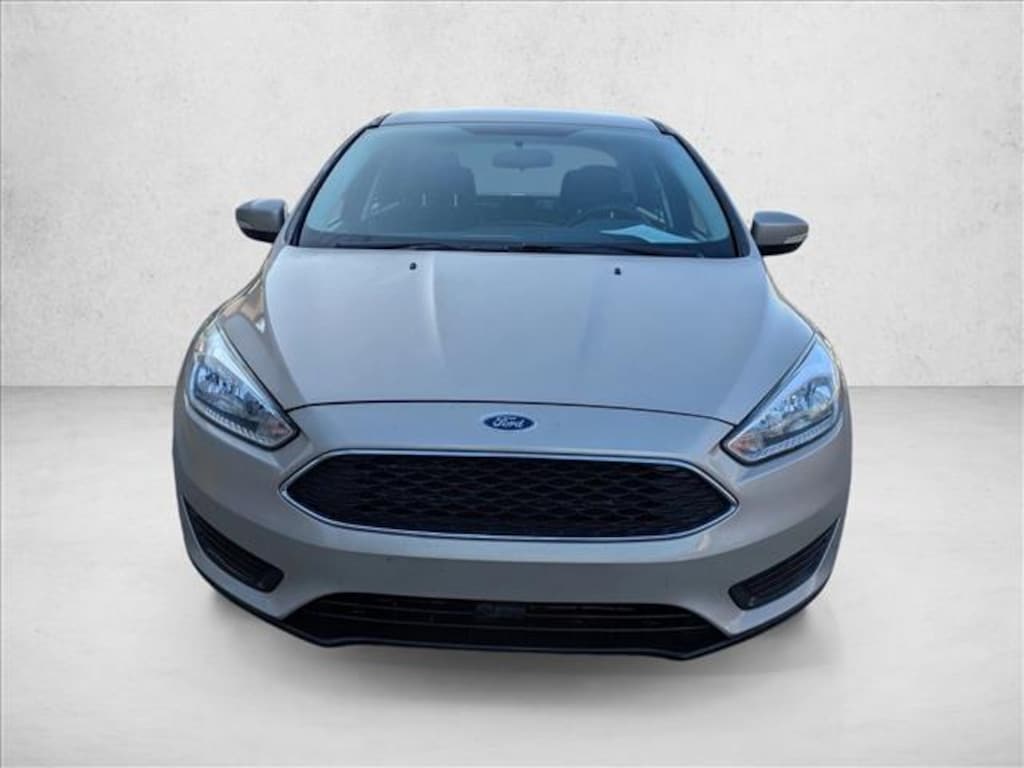 Used 2017 Ford Focus SE Sedan