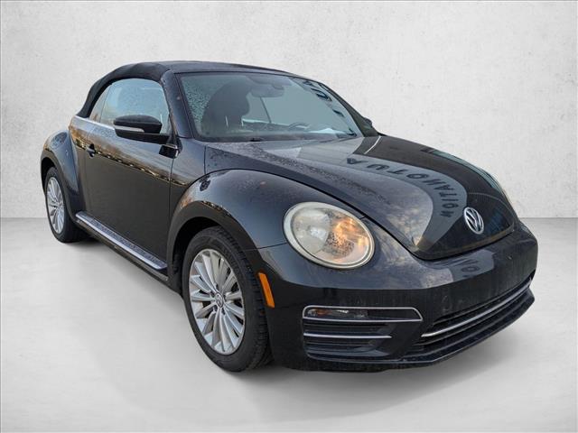 2019 Volkswagen Beetle S Convertible photo 3