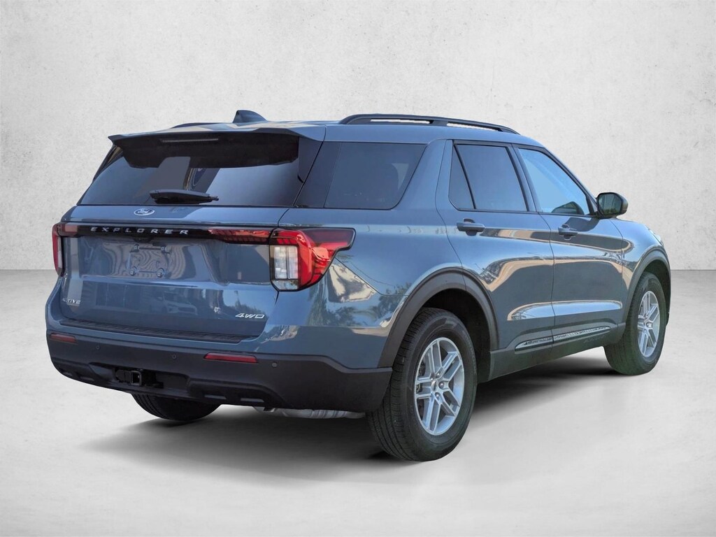 New 2026 Ford Explorer Active w/100A Pkg SUV