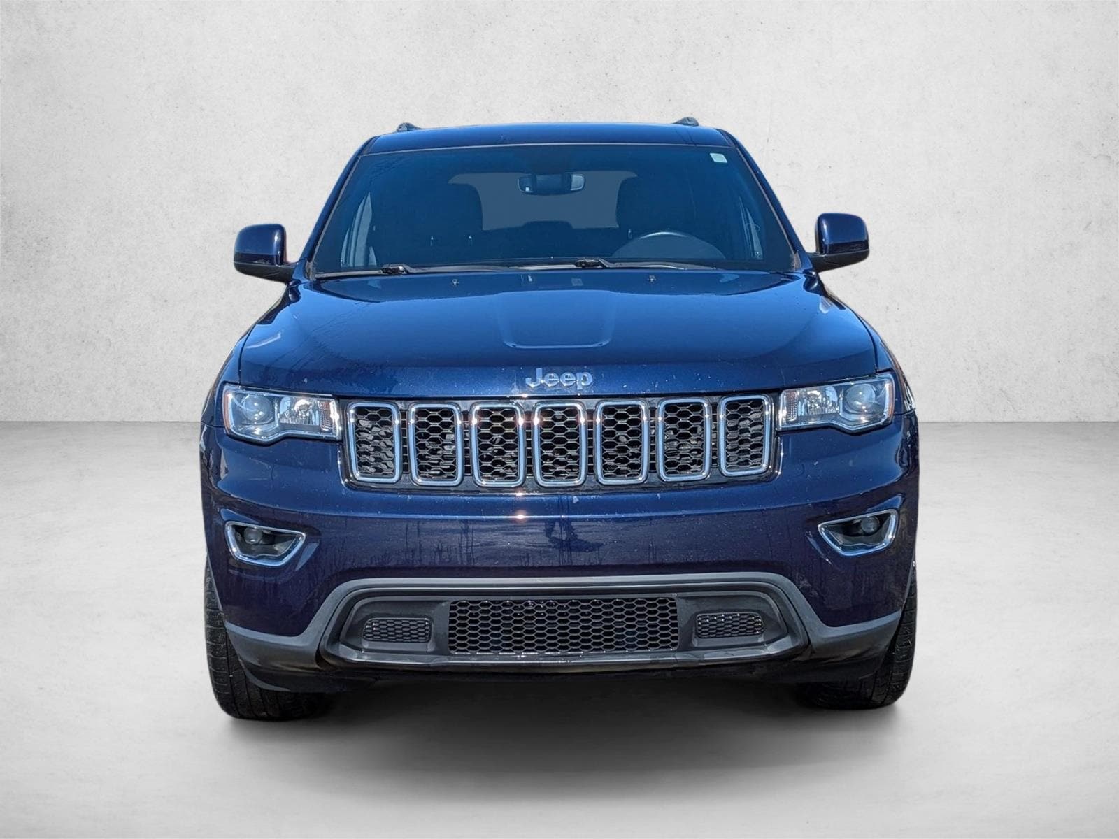 Used 2018 Jeep Grand Cherokee Laredo E with VIN 1C4RJFAG7JC356044 for sale in North Canton, OH