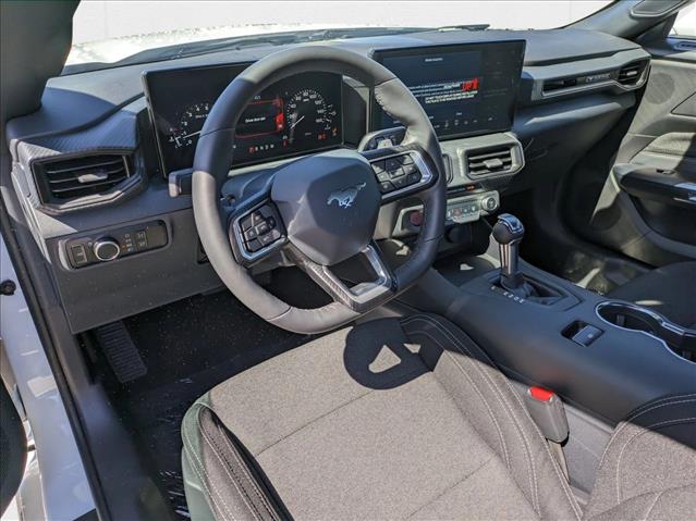 2025 Ford Mustang GT photo 2