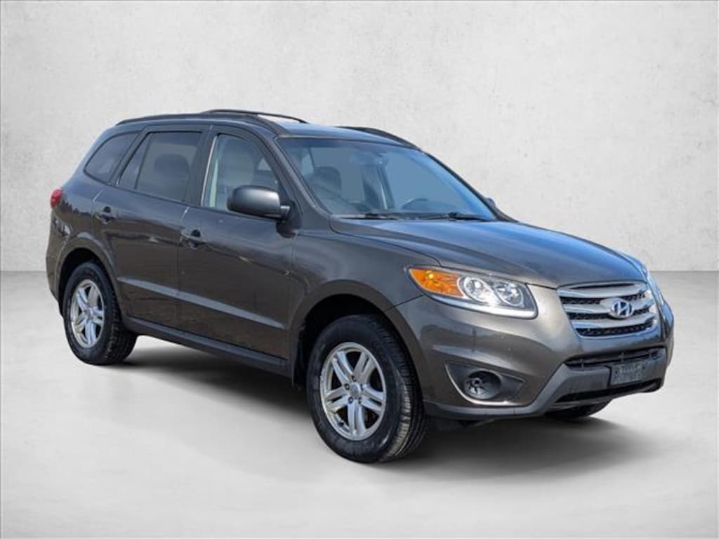Used 2012 Hyundai Santa Fe GLS SUV