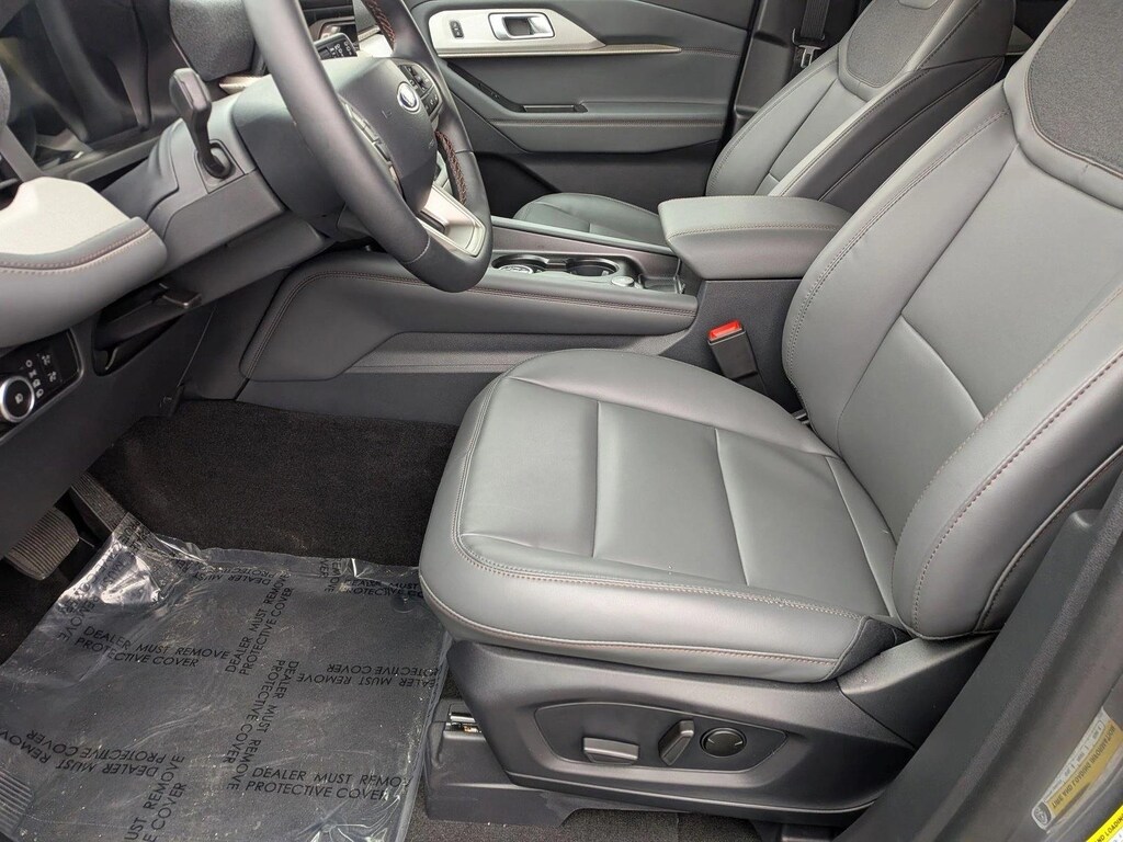 New 2026 Ford Explorer Active w/100A Pkg SUV