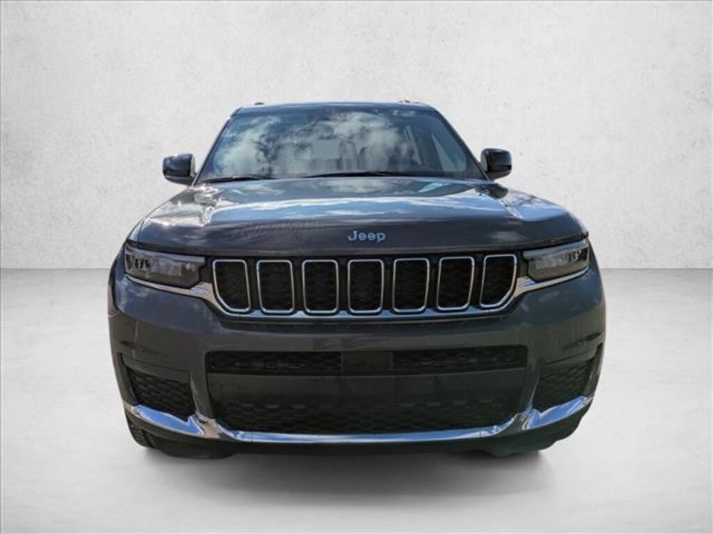 Used 2021 Jeep Grand Cherokee L Laredo SUV