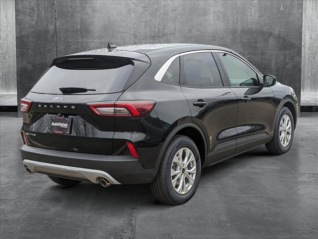2024 Ford Escape Active photo 2