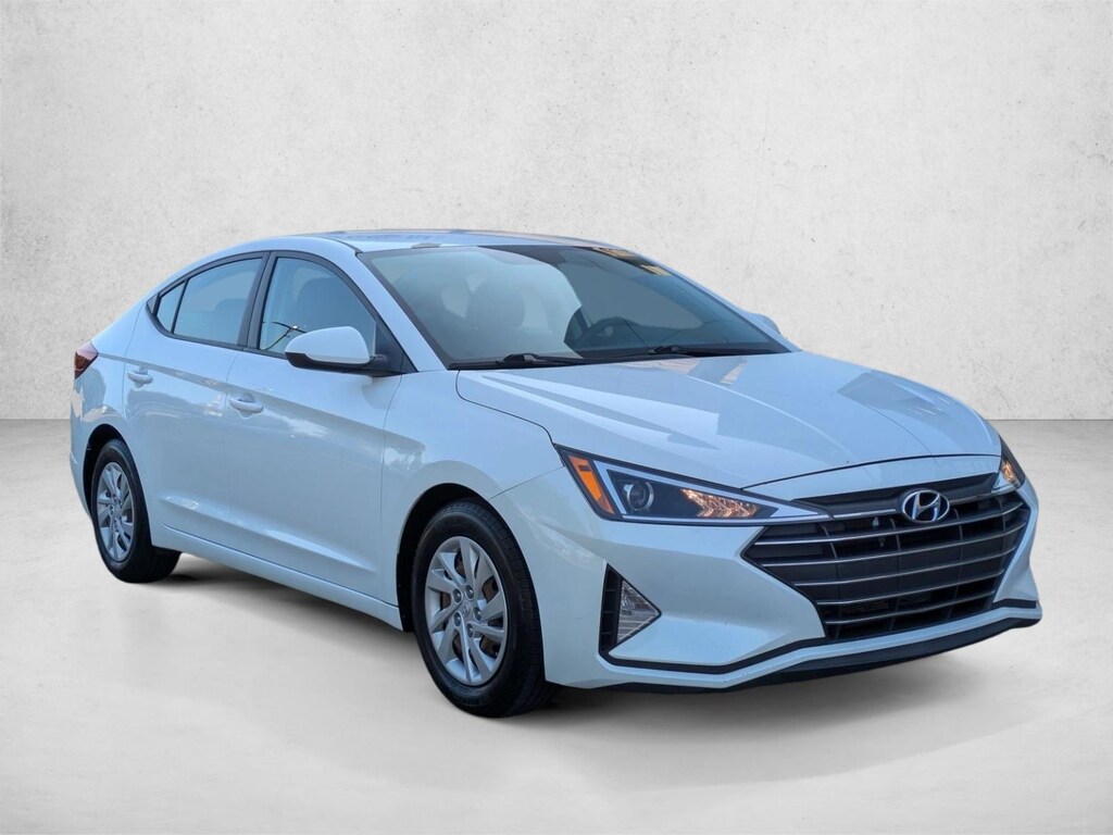 Used 2019 Hyundai Elantra SE Sedan