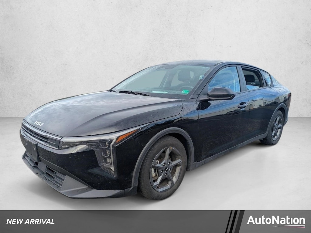 Used 2025 Kia K4 LXS Sedan