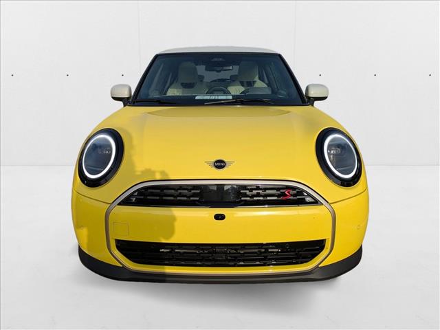 2025 Mini Cooper 2 Door Hardtop S photo 2