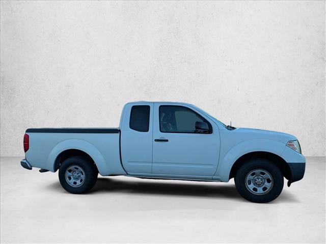 2016 Nissan Frontier S photo 4