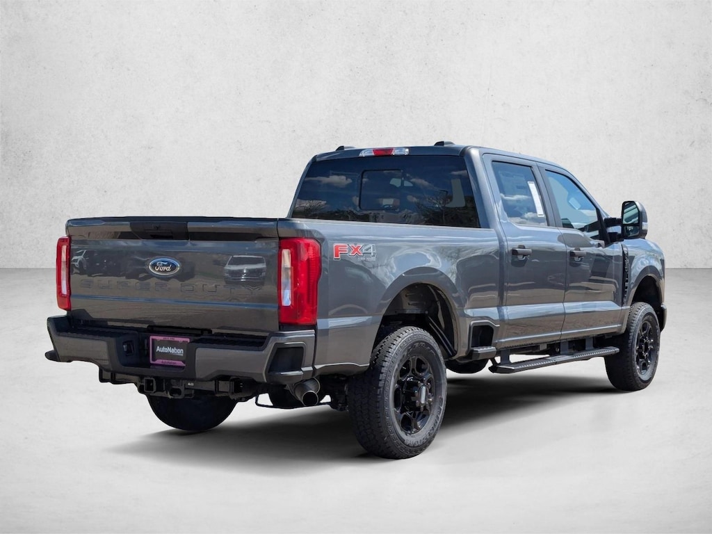 New 2026 Ford F-350 XL Truck Crew Cab
