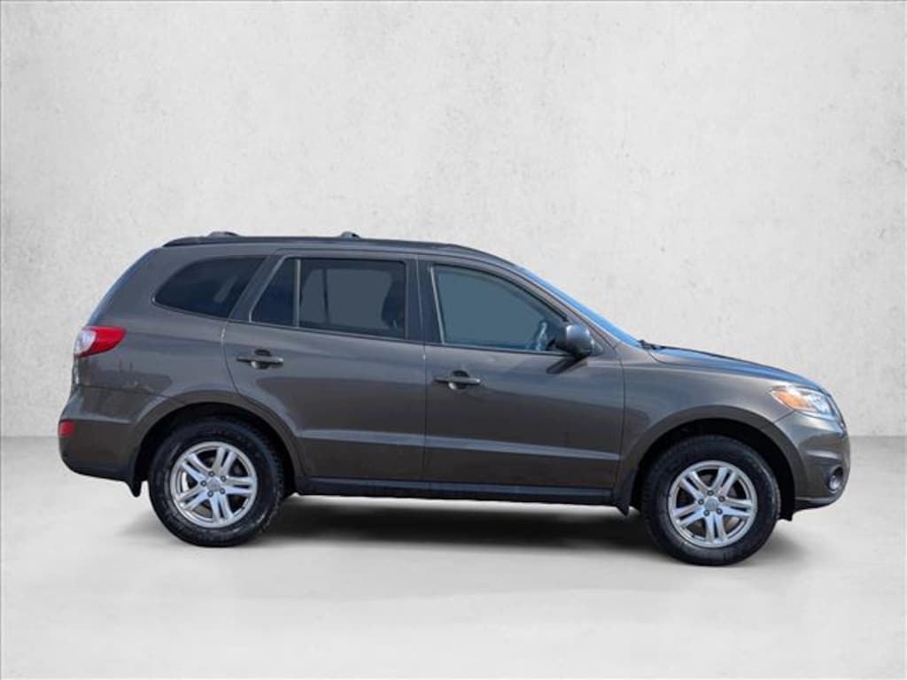 Used 2012 Hyundai Santa Fe GLS SUV