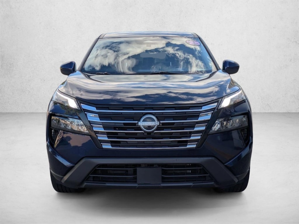 Used 2025 Nissan Rogue SV SUV
