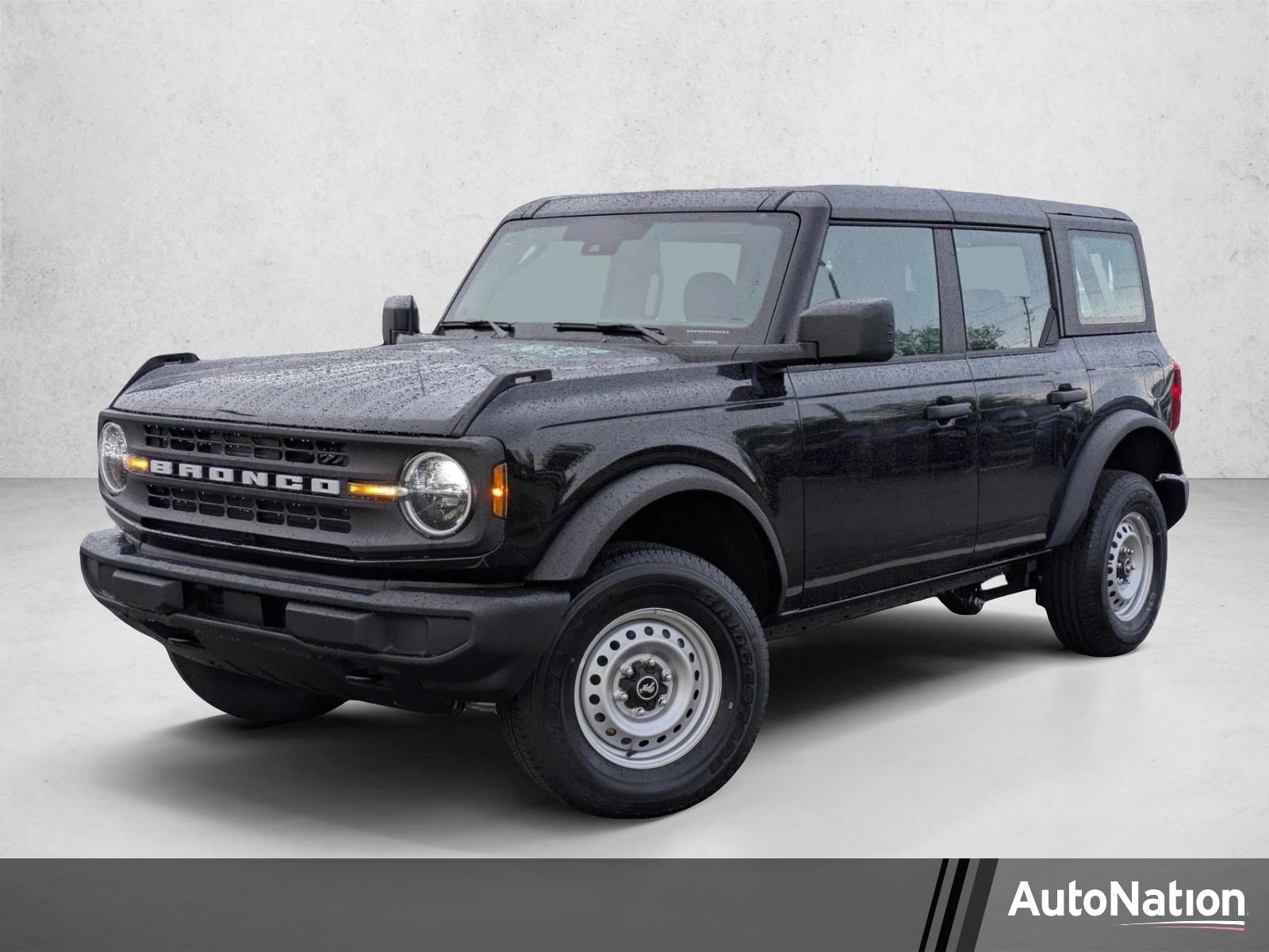 2026 Ford Bronco Base 4x4's photo