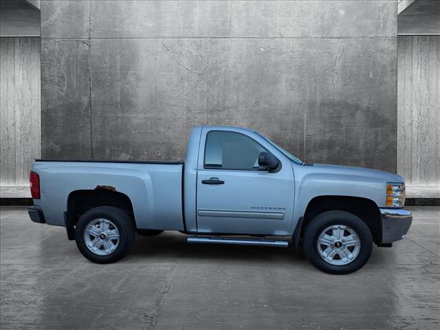 2013 Chevrolet Silverado 1500 LT photo 4
