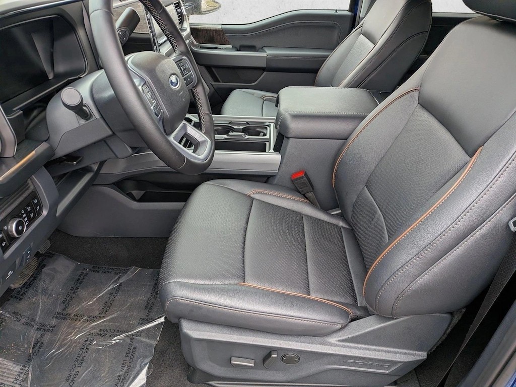 New 2026 Ford F-250 LARIAT Truck Crew Cab