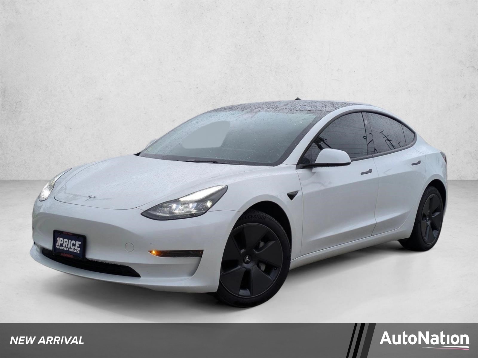 2023 Tesla Model 3 -'s photo