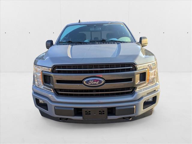 2019 Ford F-150 XLT photo 2