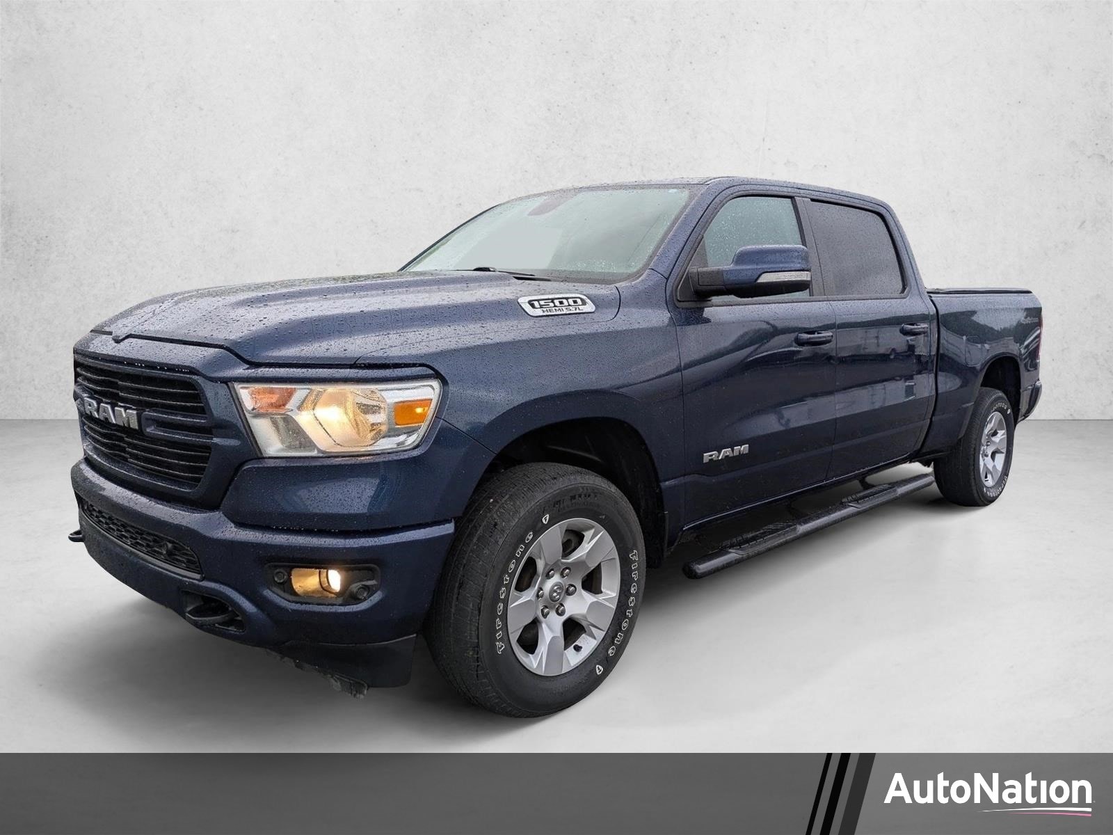 2020 RAM 1500 Big Horn/Lone Star 4x4 Crew Cab 6'4's photo