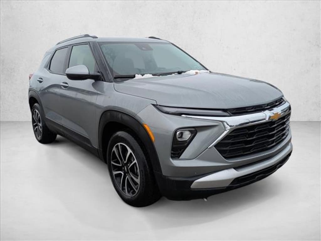 Used 2025 Chevrolet Trailblazer LT SUV