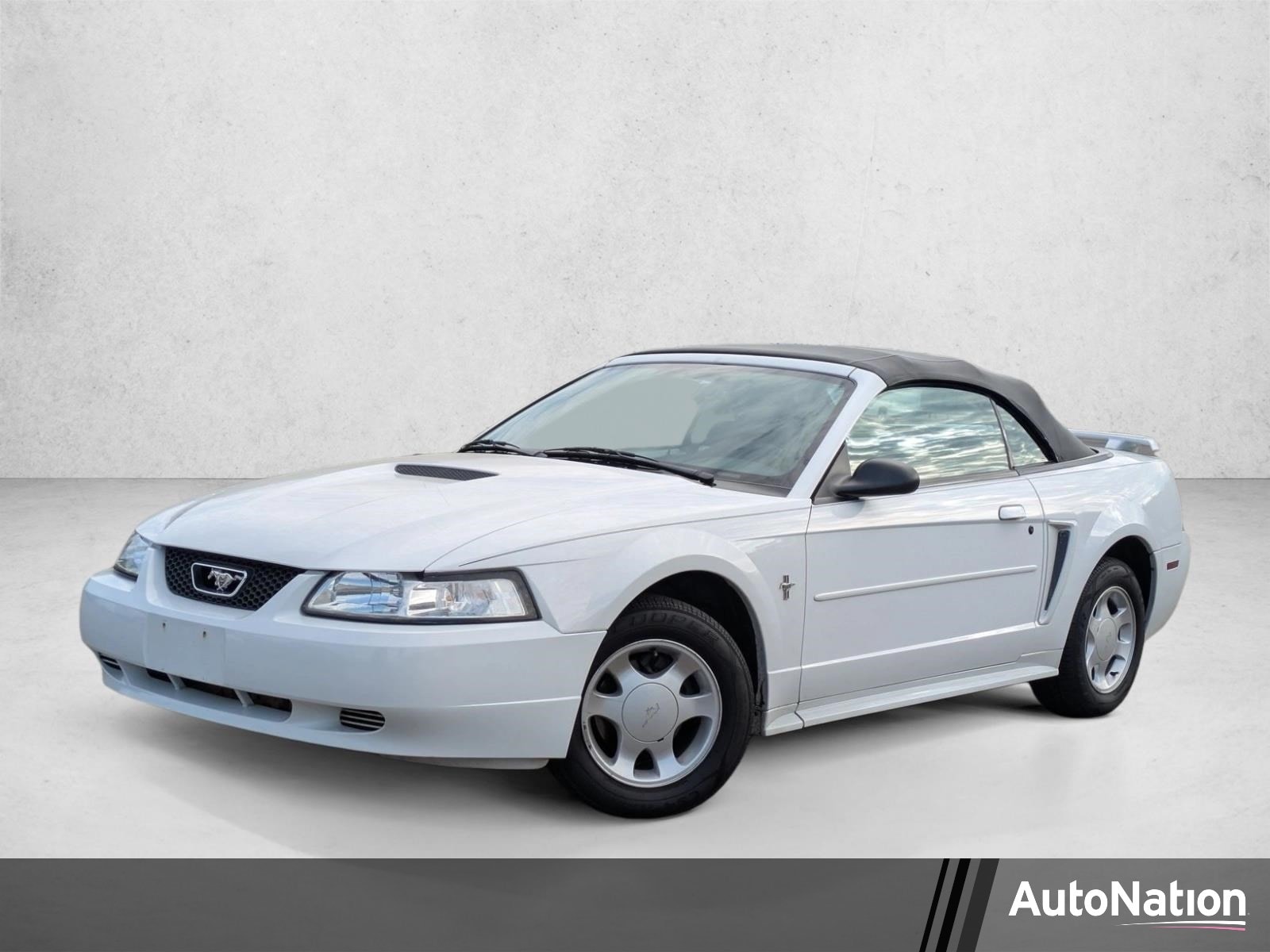 2001 Ford Mustang Deluxe